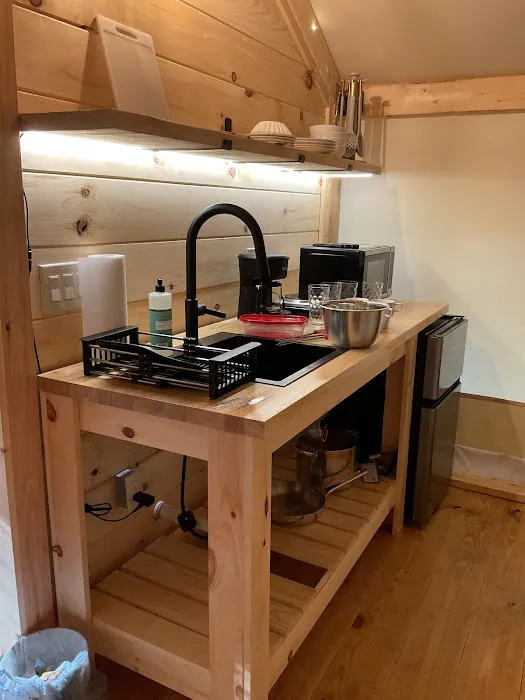 Airydale Retreat on Stone Mountain 9