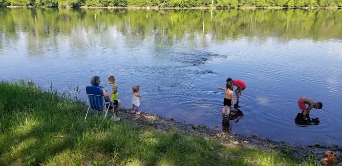 Bowser's Riverfront Campground 9