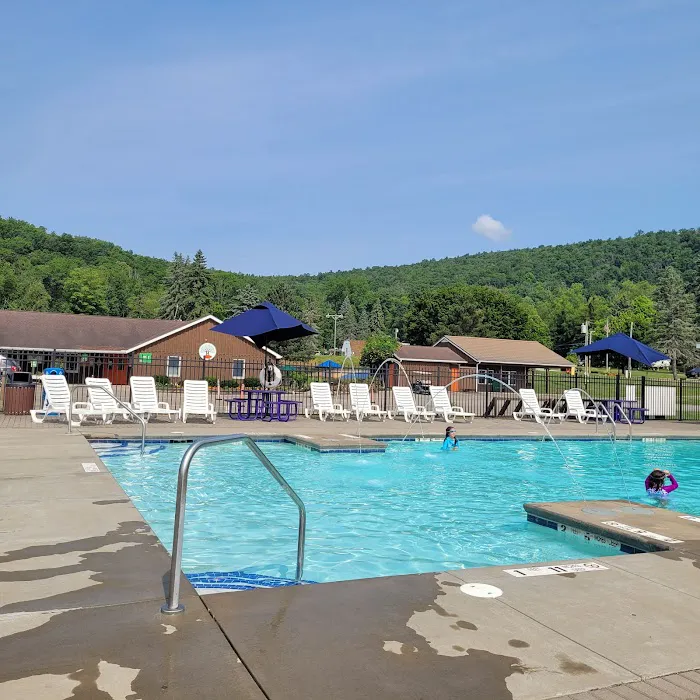 Hickory Hill Camping Resort 6