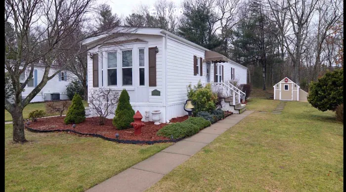 VILLAGE AT WORDENS POND CLUB HOUSE 0