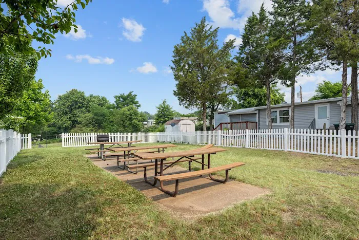 Bel Air Mobile Home Community 9