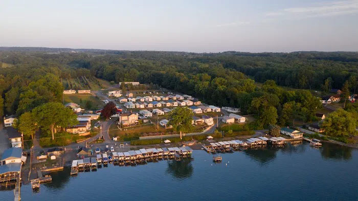 Gold Coast Seneca Lake 2