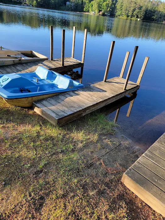 Lake View Cottages 1