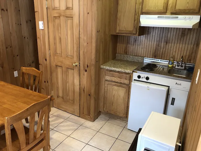 Whippoorwill Motel & Campsites 0