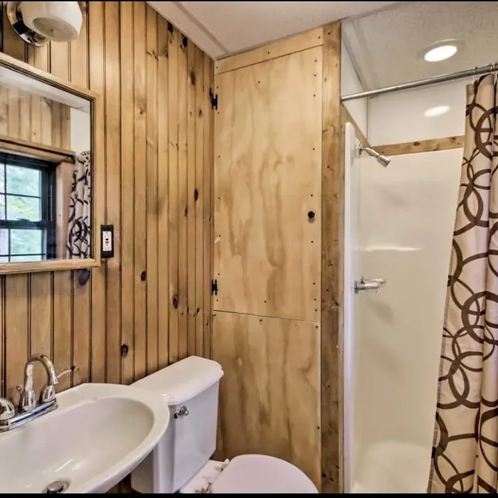 Urban Saddle Ranch 6