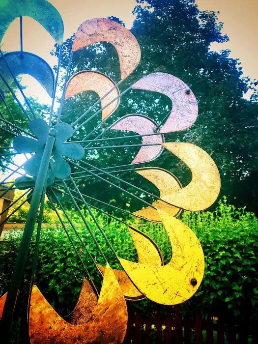 Village Green Manor 8