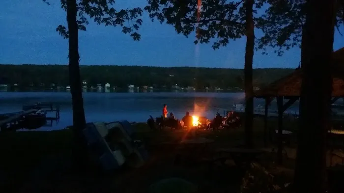 Wright's Waneta Lake Cottages 5