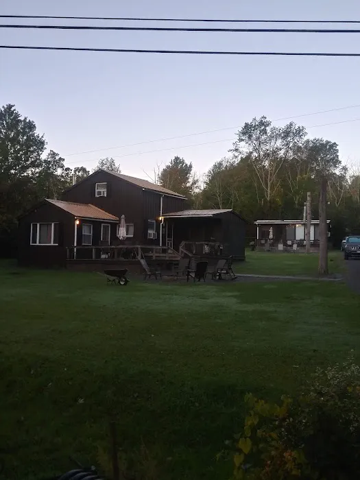 Wright's Waneta Lake Cottages 1