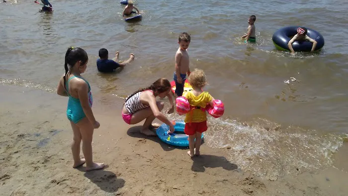 Naylor's Beach Campground Inc 7