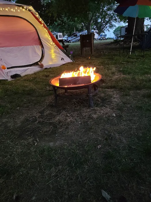 Naylor's Beach Campground Inc 8