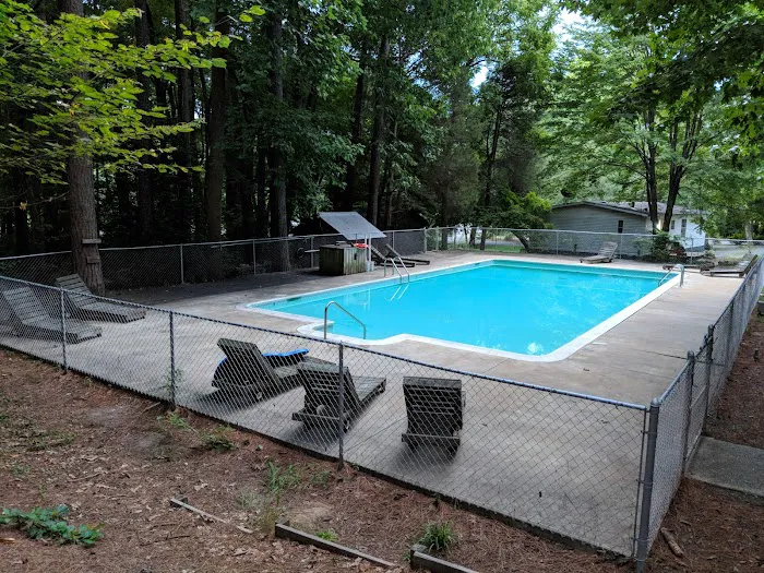 Aquia Pines Camp Resort 3