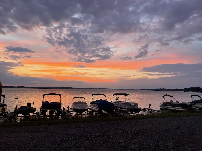 Twin Oaks Campgrounds and Marina 2