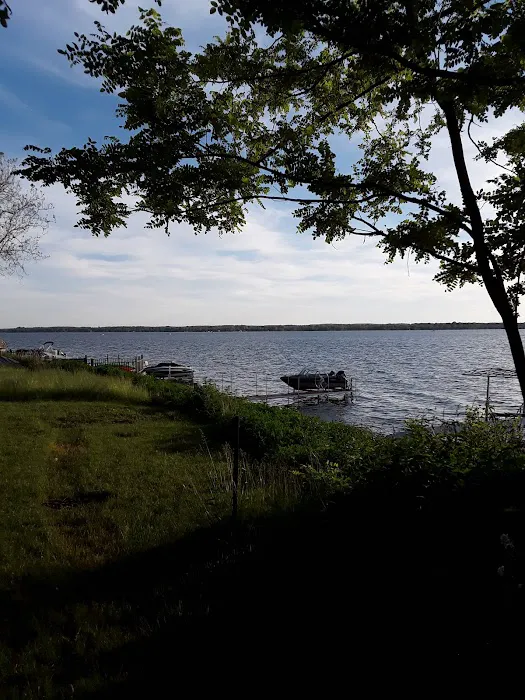 Twin Oaks Campgrounds and Marina 5