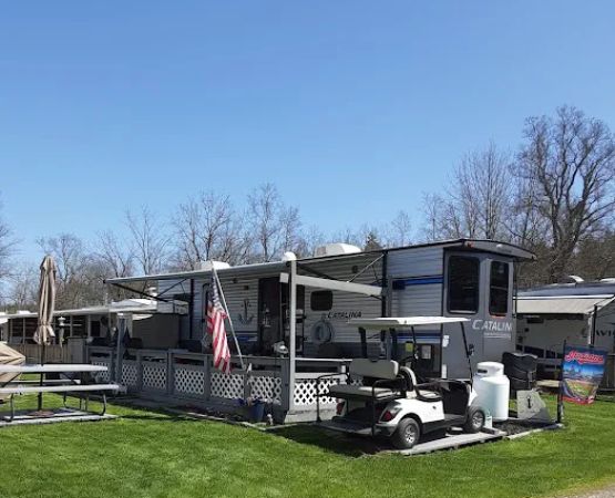Twin Oaks Campgrounds and Marina
