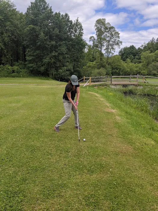 Streamside RV Park and Golf Course 4