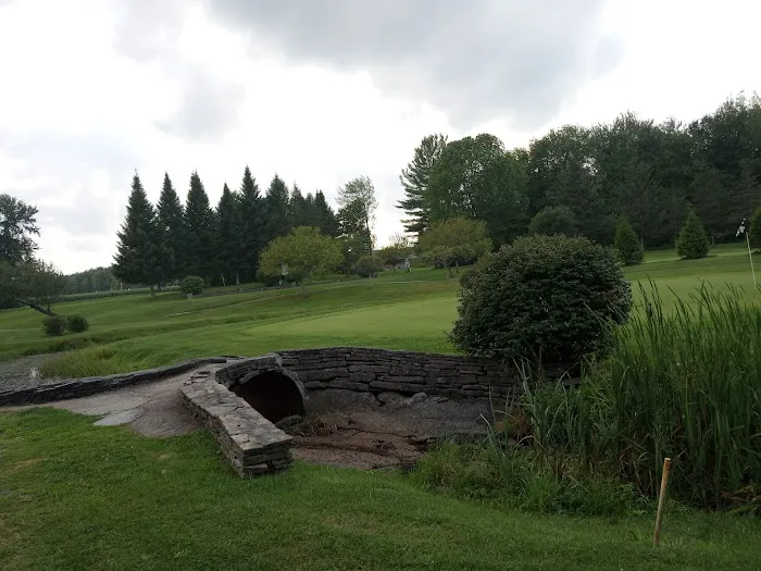 Streamside RV Park and Golf Course 2