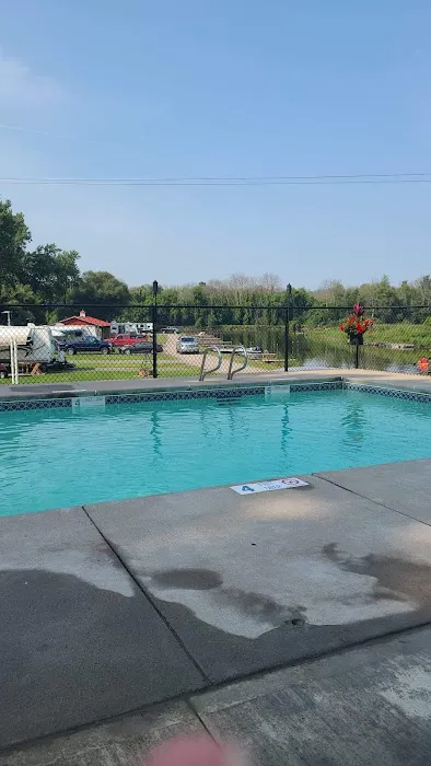 Rivers Crossing Campground & Marina 3