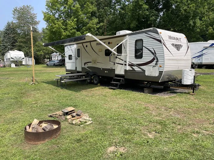 Port Bay RV Park & Campgrounds 2