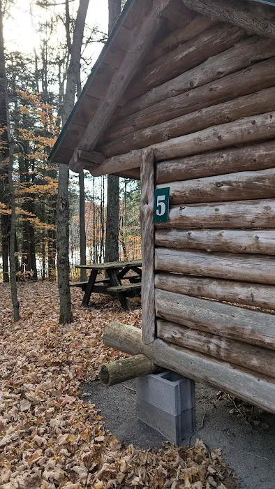 Adirondack Lean-tos Campsites 3