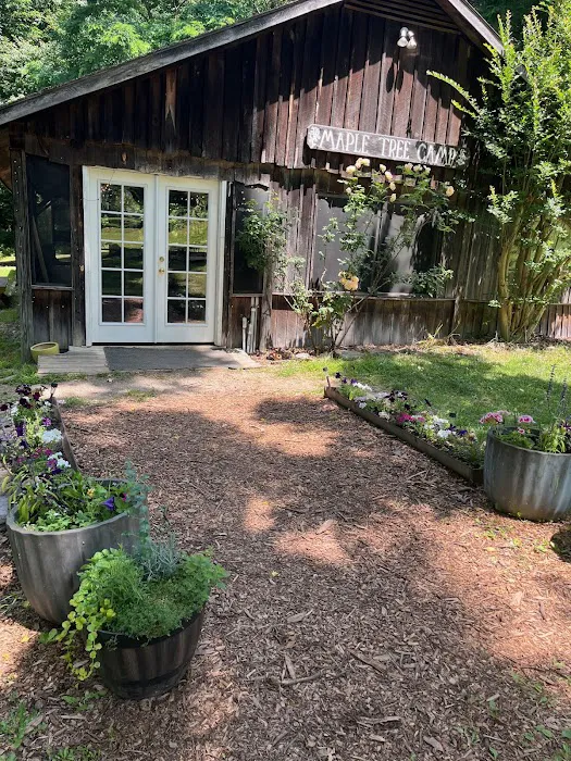 The Treehouse Camp At Maple Tree LLC 1