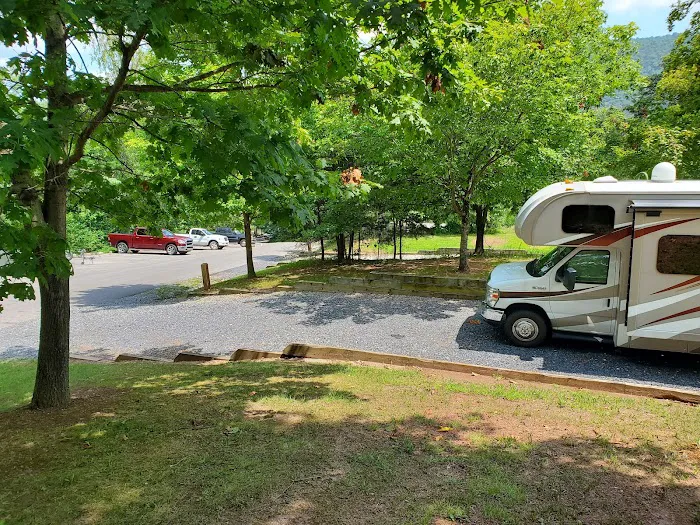 Seven Points Campground- Senoia Camp Loop 9