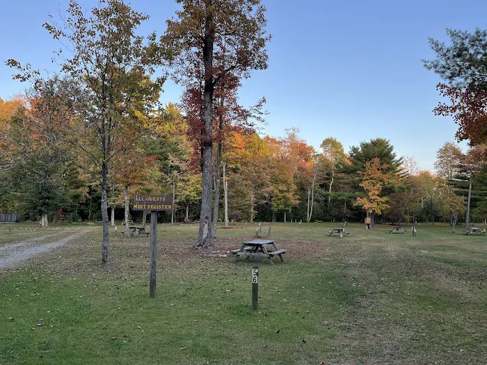 Cozy Embers Campground & Cabins 1