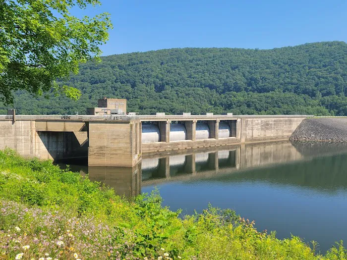 Dewdrop Campground 2