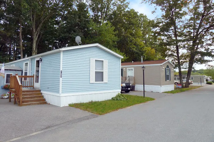 Chelmsford Commons Manufactured Home Community 4
