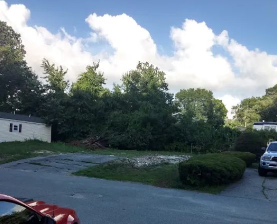 Lakeside Mobile Home Court