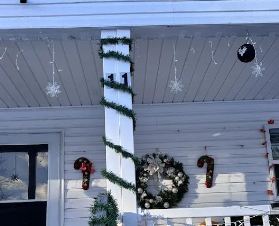 Resident House: Karen Leone