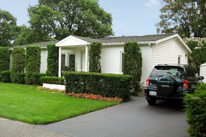 Bunker / Valley Manufactured Home Community 1