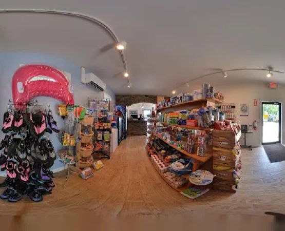 Sun Retreats Gwynn's Island