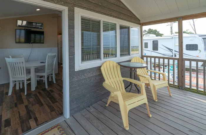 Sun Retreats Gwynn's Island 5