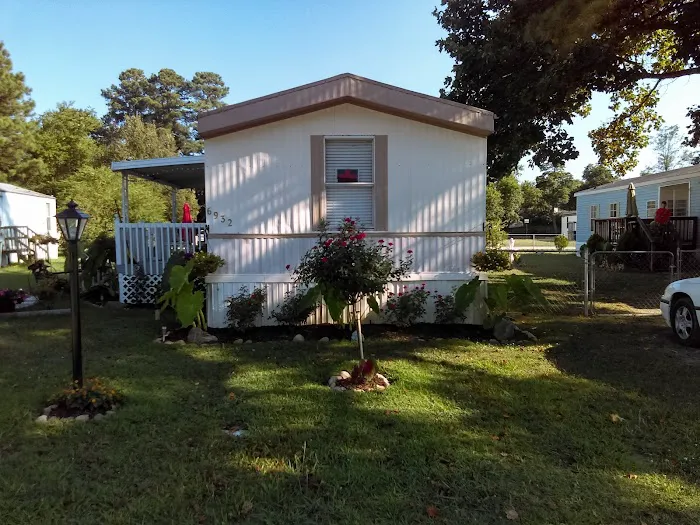 Beacon's Bay Mobile Home Park 8