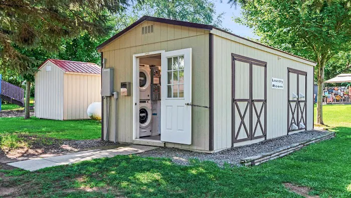 Junius Ponds Cabins & Campground 0