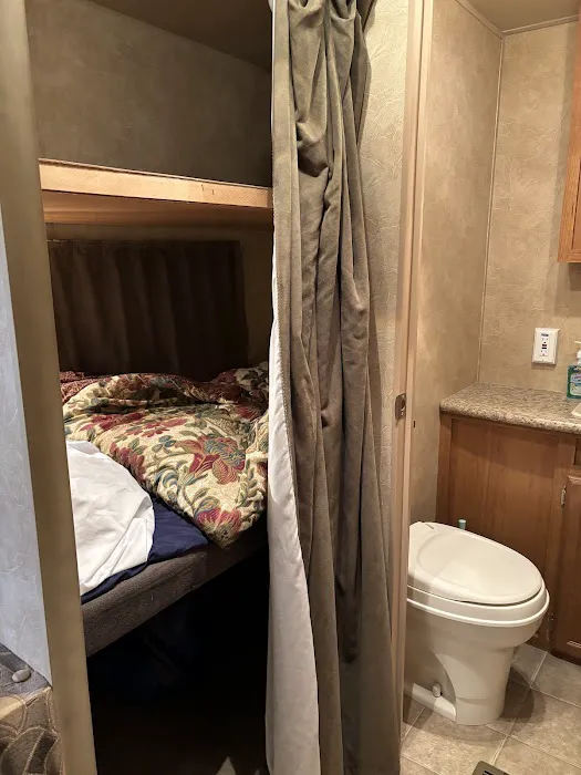 Sportsmans Paradise LLC 3