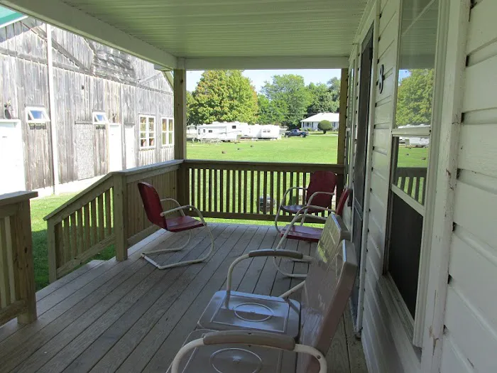 Sunset Park RV & Cabins 0