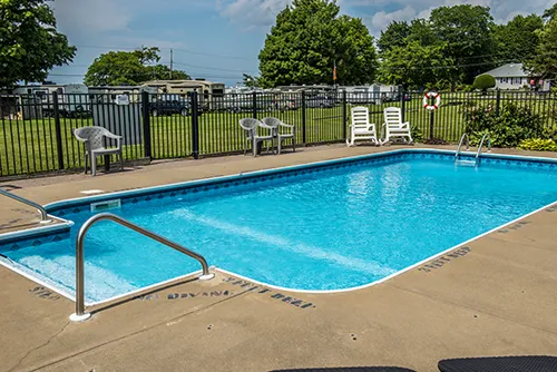 Sunset Park RV & Cabins 8