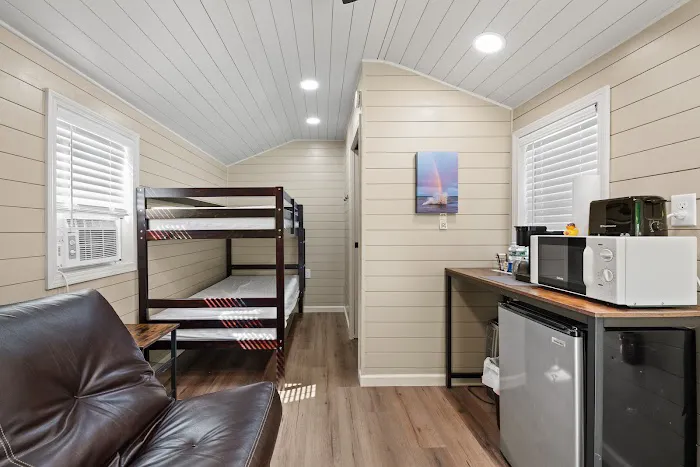 Sterling / Lake Ontario KOA Holiday 9