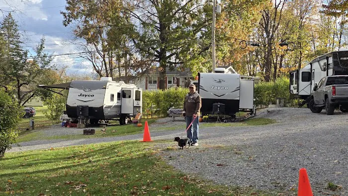 Wright’s Orchard Station Campground 9