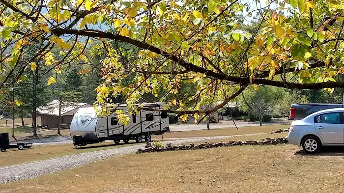 Saunderosa Park Inc 8