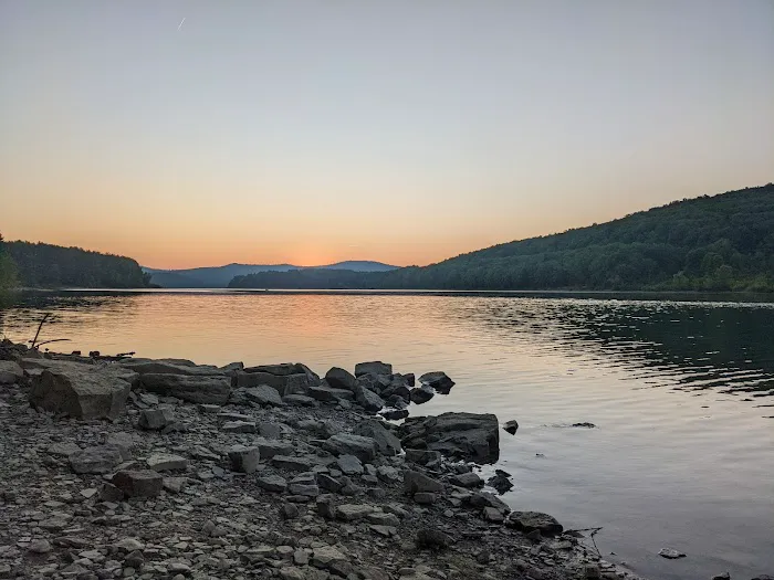 Willow Bay Campground 3