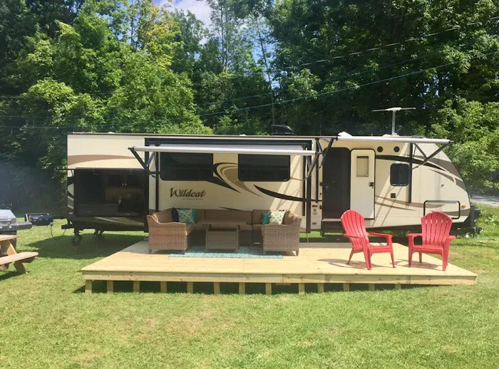 Creek-N-Wood RV Park and Campground 6