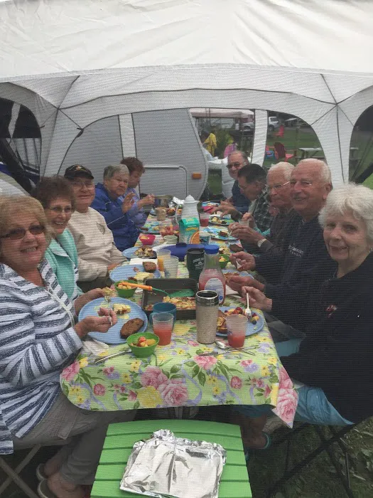 Creek-N-Wood RV Park and Campground 4