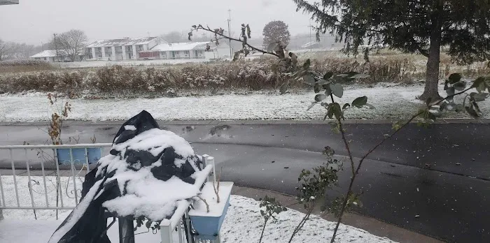 Friendly Village-Manchester Pk 2