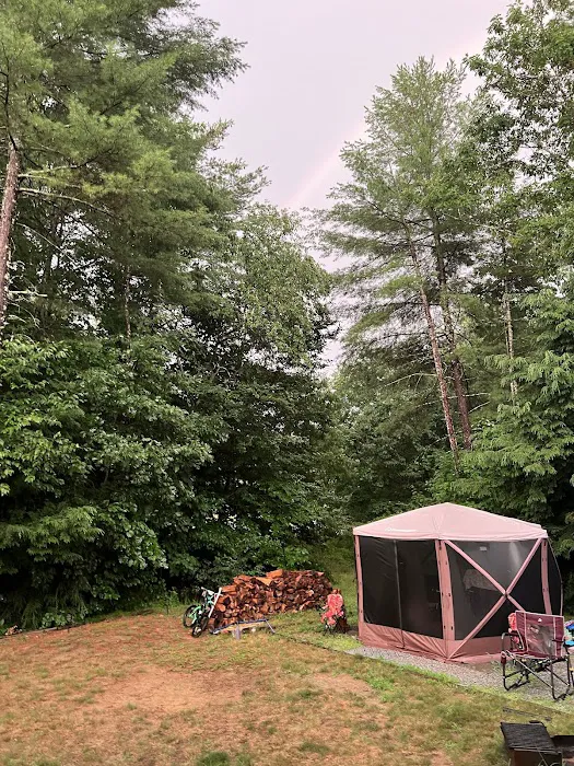 Cozy Pond Camping Resort 1