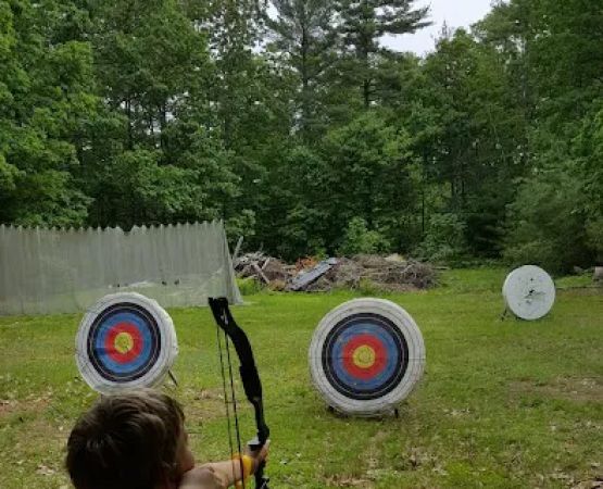 Lone Tree Camp & Cabins