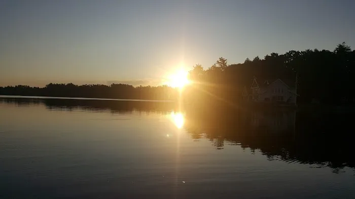 Kingston Cottage By The Lake 1