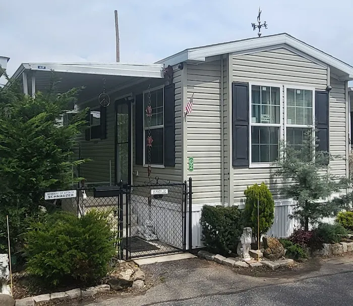 Gildersleeve Park for Mobile Homes (office) 1