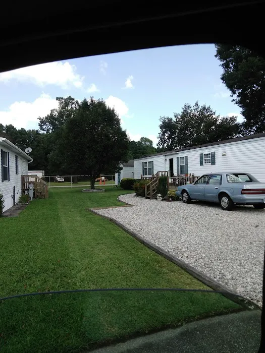 Loweman Court Trailer Park 3